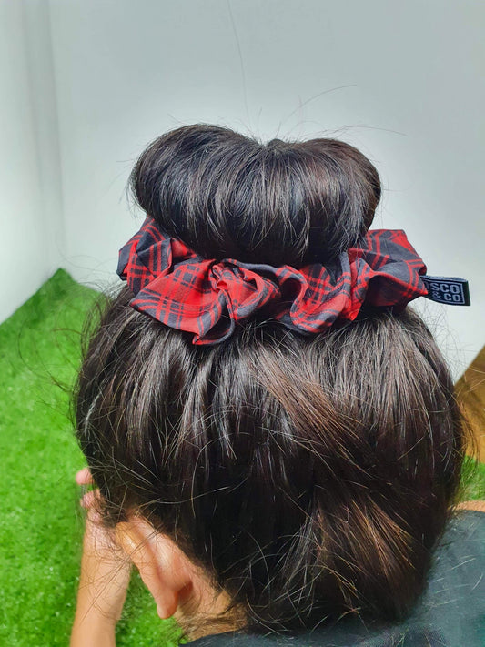 checkered-scrunchie-accessory-for-pet-parents