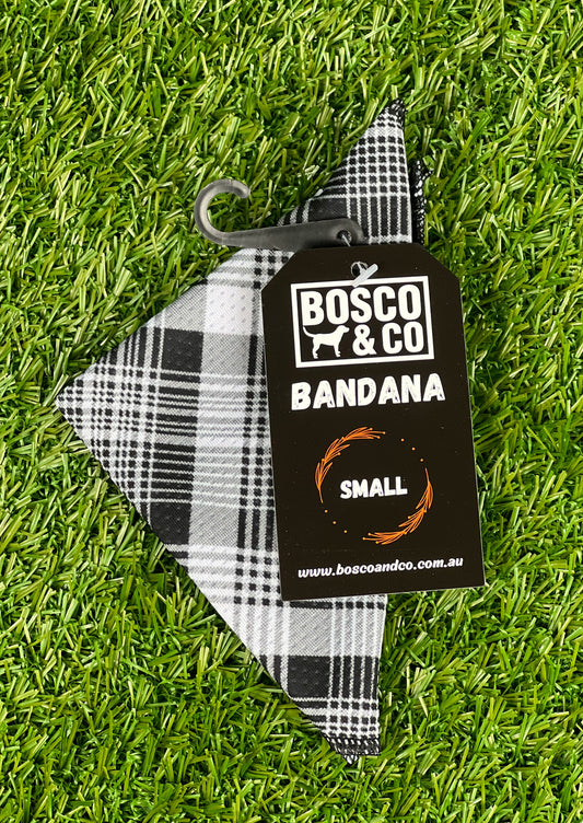 summer-dog-cooling-accessory-black-tartan