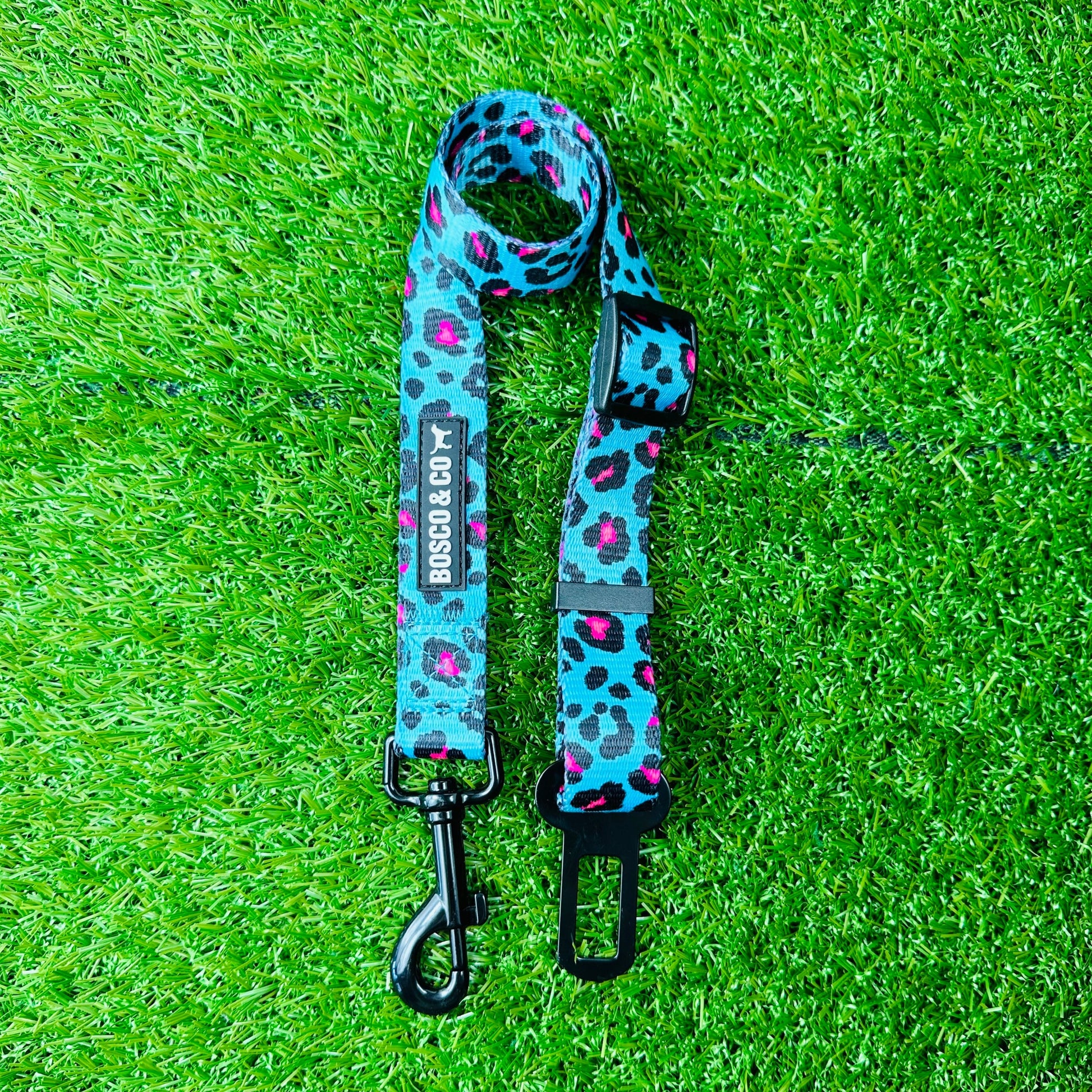 leopard-print-dog-car-restraint-australia