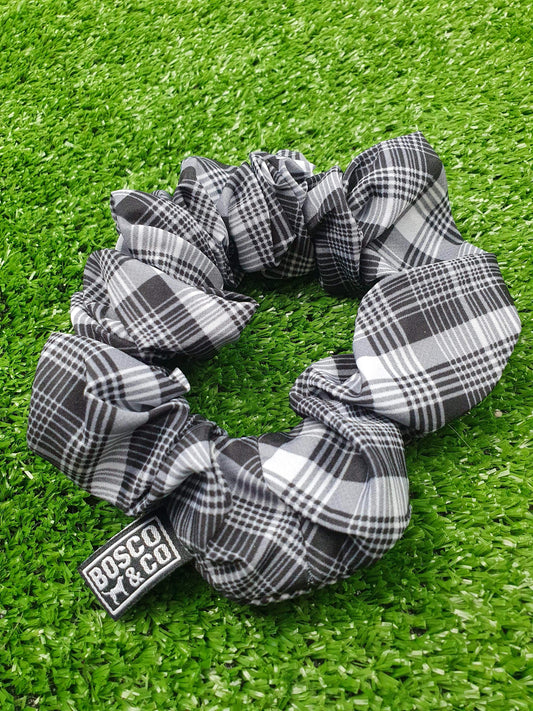 black-white-tartan-hair-scrunchie-bosco-co