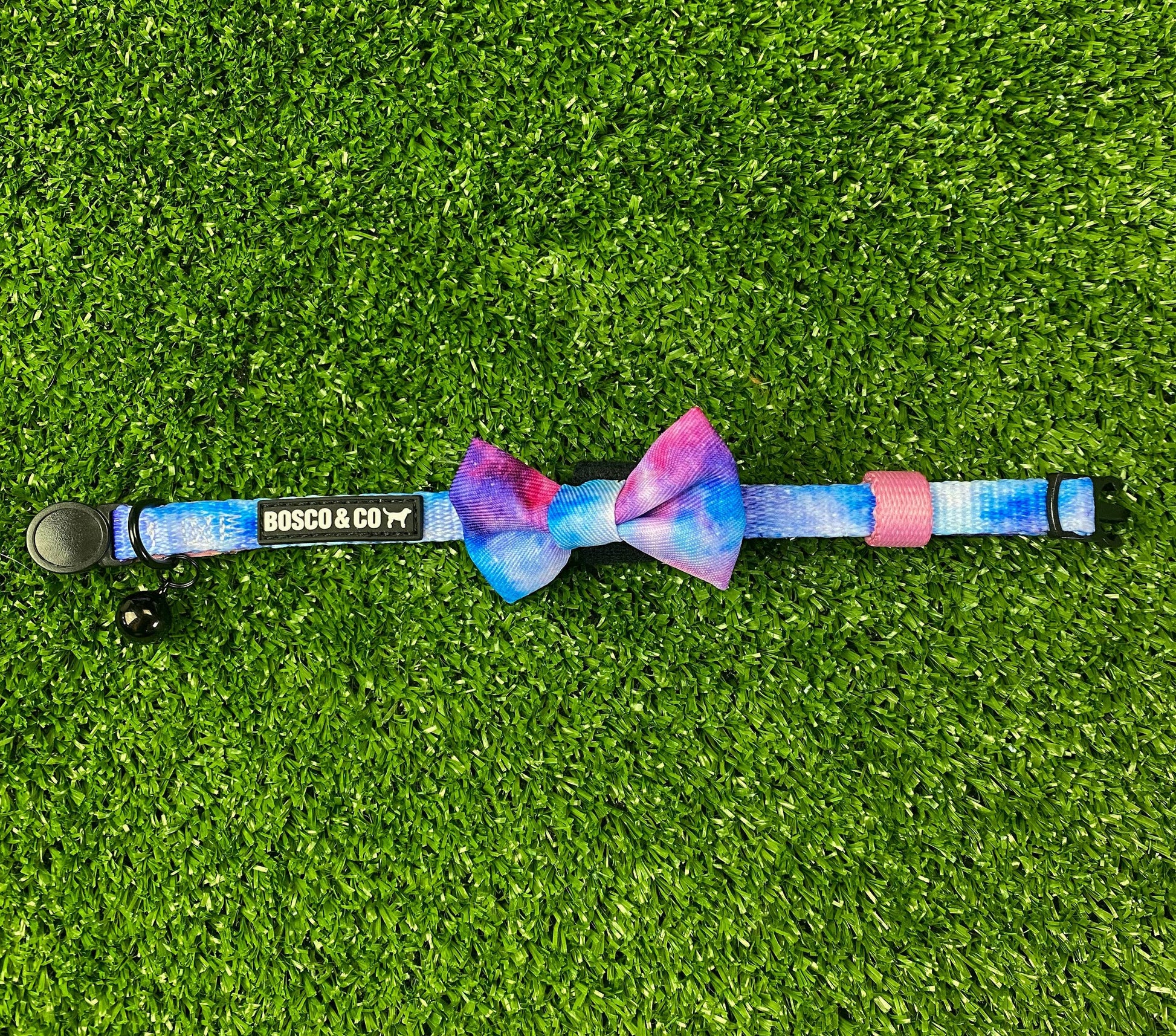 galaxy-dream-cat-bow-tie-collar-breakaway
